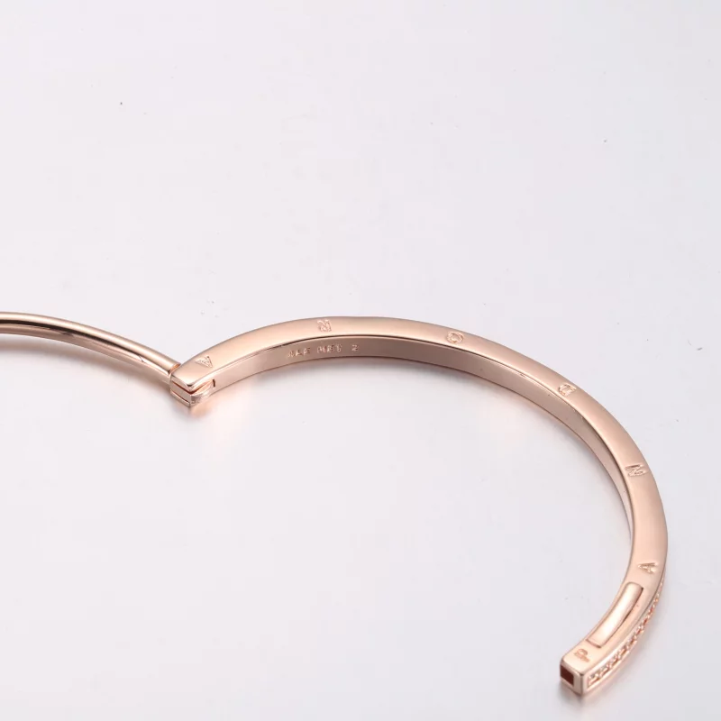 (image pour) Bracelet Signature I-D Serti Pavé de Pandora - 582313C01 - Afficher 4