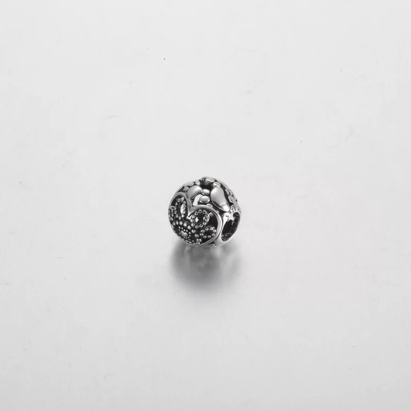 (image pour) Charm Pandora Bébé de Fourrure Cœurs et Empreintes - 792248C00 - Afficher 2
