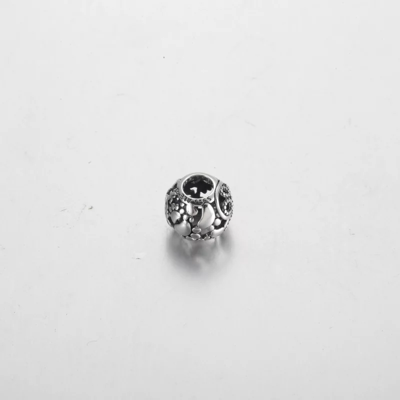 (image pour) Charm Pandora Bébé de Fourrure Cœurs et Empreintes - 792248C00 - Afficher 4