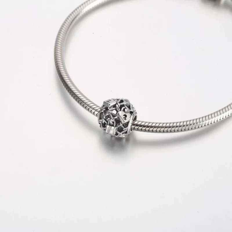 (image pour) Charm Pendentif Cadenas à Maillons Ajourés Pandora - 790071C00 - Afficher 5