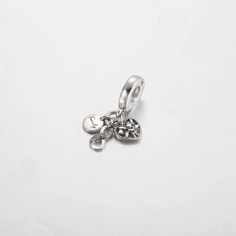(image pour) Charm Triple Suspendu Infini Famille Pandora - 792201C01 - Afficher 2