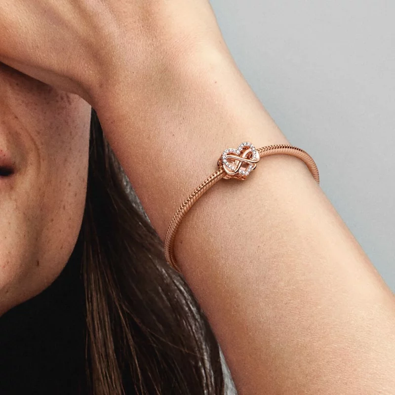 (image pour) Charme Cœur Rose Infini Famille Pandora - 782246C01 - Afficher 6