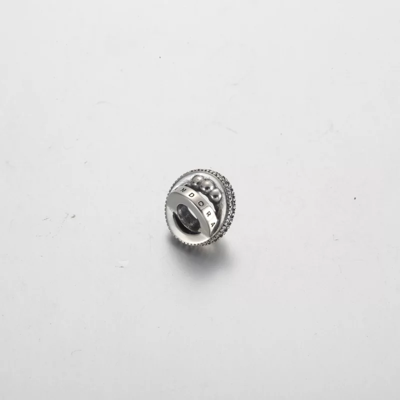 (image pour) Charme Logo Pandora, Pavé et Perles - 792317C01 - Afficher 4