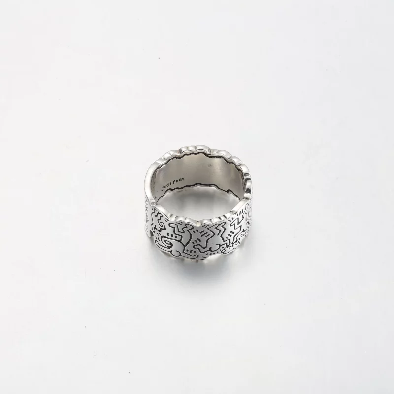(image pour) Keith Haring™ x Pandora Art Linéaire Amour et Personnes Bague Large - 192222C01 - Afficher 5