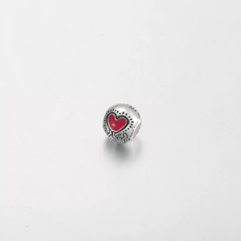 (image pour) Keith Haring™ x Pandora Love & Figures Charm - 792225C01 - Afficher 2