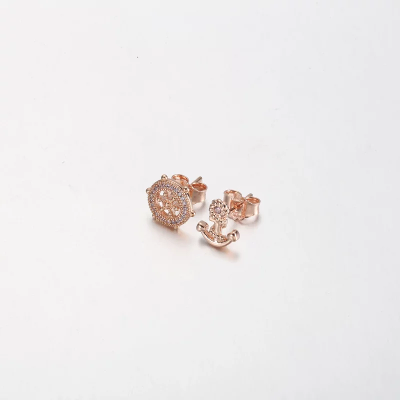 (image pour) PANDORA Or rose Étincelant Gouvernail et ancre Clous d'oreilles - P-D-3739 - Afficher 2