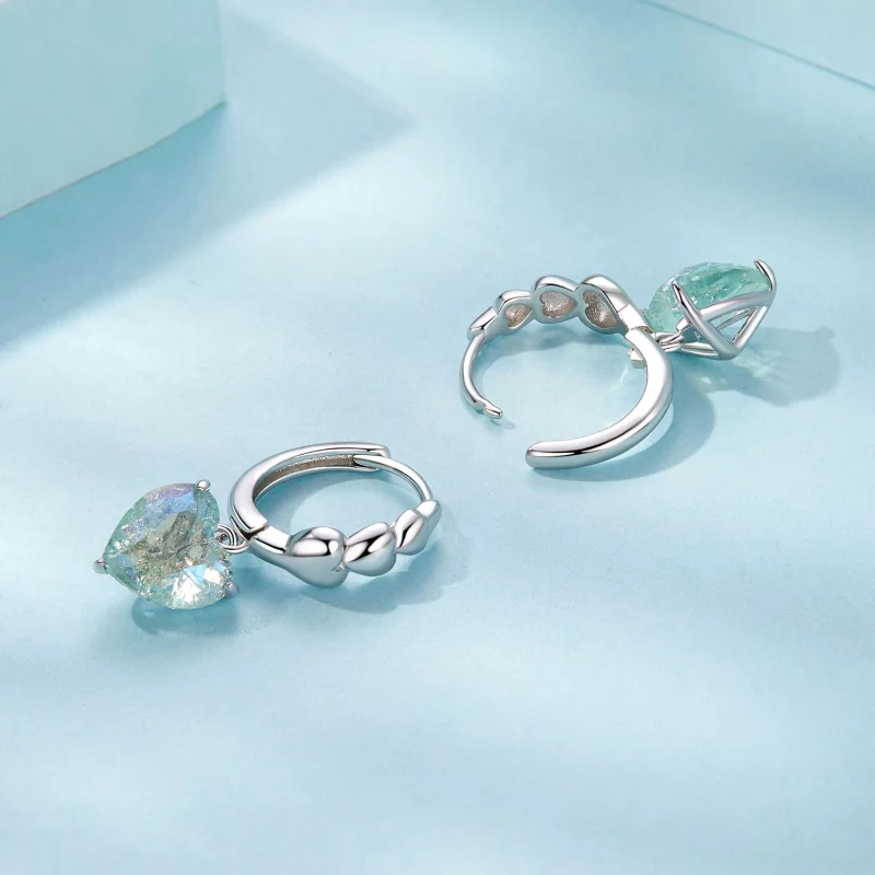 (image pour) Boucles d'oreilles en forme de cœur en zirconium bleu vert glacé style PANDORA - - Afficher 4