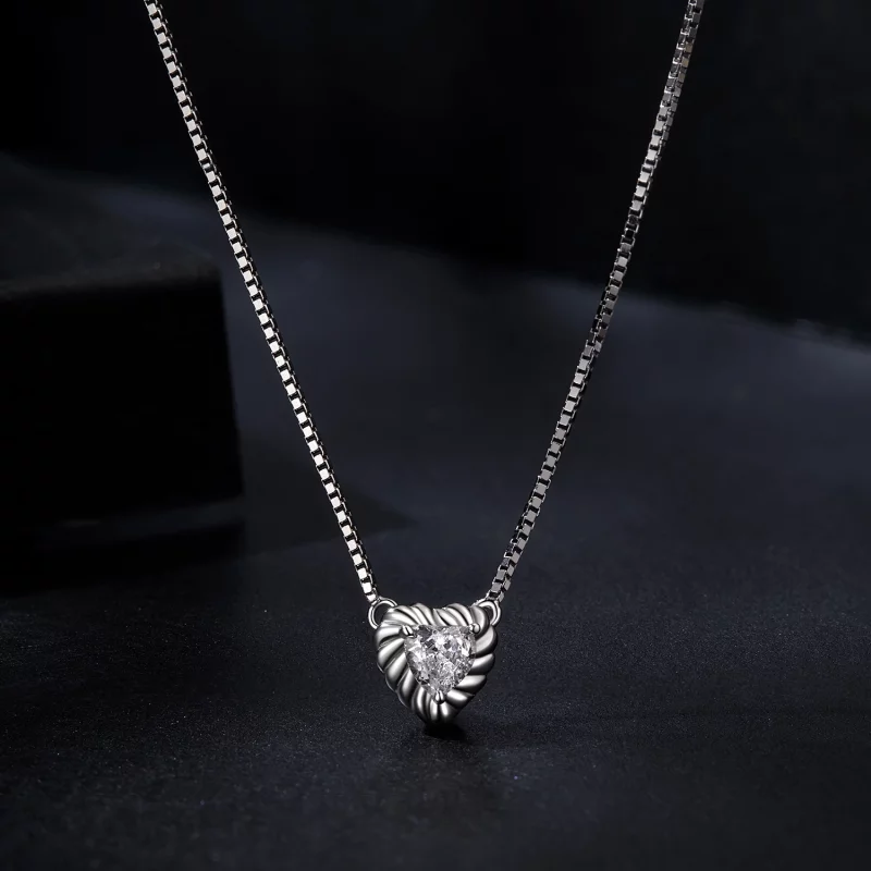 (image pour) Collier Clavicule en Moissanite en Forme de Cœur Style PANDORA Exquis (Un Certif - Afficher 3