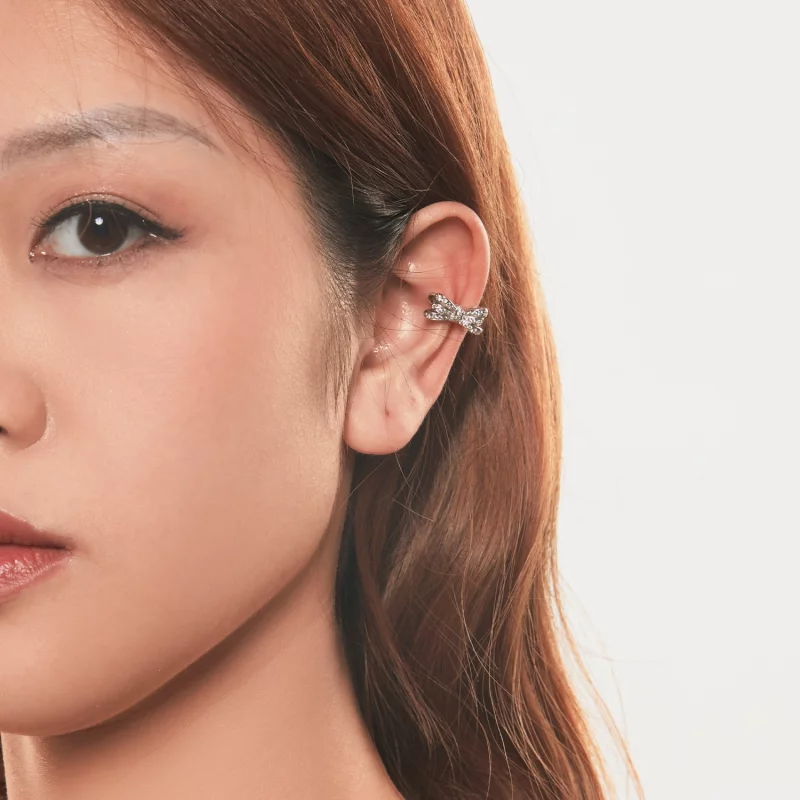 (image pour) PANDORA Boucle d'oreille Serre-tête Style Nœud - YIE248 - Afficher 9