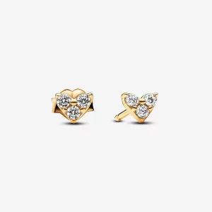 Boucles d'oreilles à clous Cœur à trois pierres Pandora - 263003C01 (image pour) Boucles d'oreilles à clous Cœur à trois pierres Pandora - 263003C01