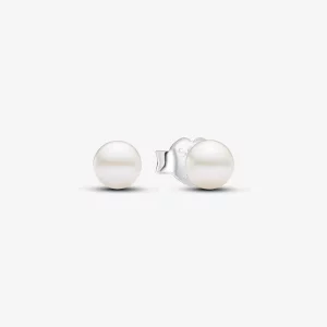 (image pour) Boucles d'oreilles à puces en perles de culture d'eau douce traitées Pandora 4,5 mm - 293168C01
