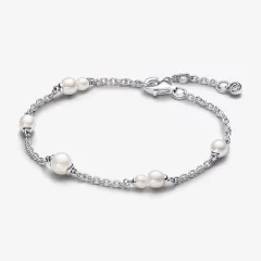 (image pour) Bracelet à chaîne station avec perles de culture d'eau douce traitées Pandora - 593172C01