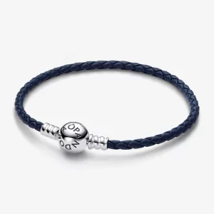 Bracelet en cuir tressé bleu à fermoir rond Pandora Moments - 592790C01 (image pour) Bracelet en cuir tressé bleu à fermoir rond Pandora Moments - 592790C01