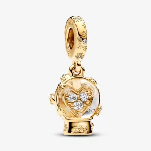(image pour) Charme à Suspendre Boule à Neige Cœur Flocon de Neige Pandora - 762825C01