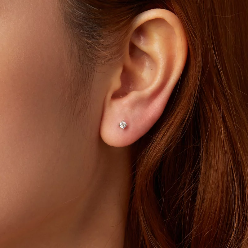 (image pour) Style Pandora Boucles d'oreilles clous en moissanite de 0,1 ct (Deux Certificats - Afficher 8