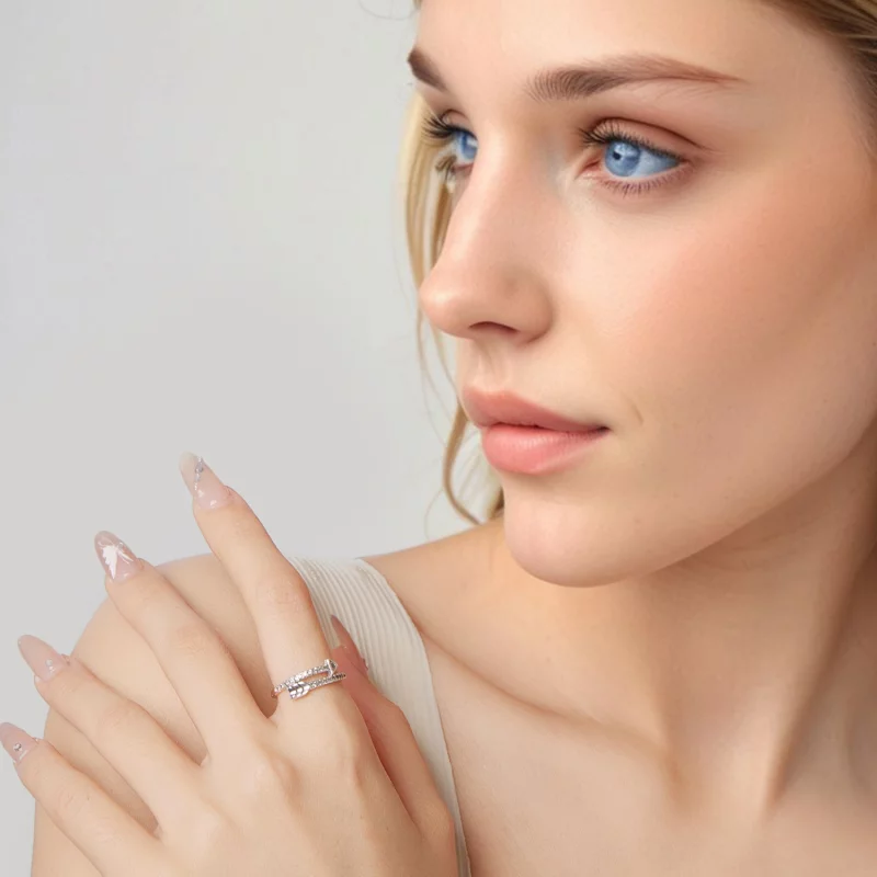 (image pour) Bague Flèche Pavée Pandora en Argent 925 Oxydé avec Zircone Complète et Ajustabl - Afficher 10