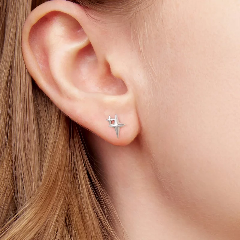 (image pour) Boucles d'oreilles clous Starlight en argent 925 de Pandora avec finition oxydée - Afficher 6