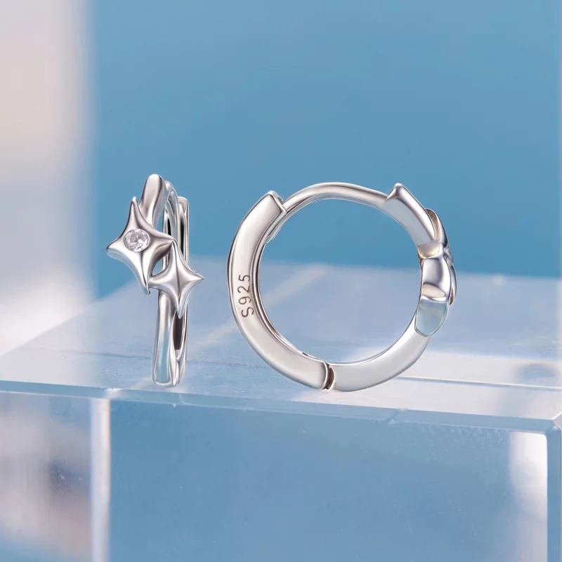 (image pour) Boucles d'oreilles Huggie Starlight en argent 925 Pandora avec zirconium et fini - Afficher 2