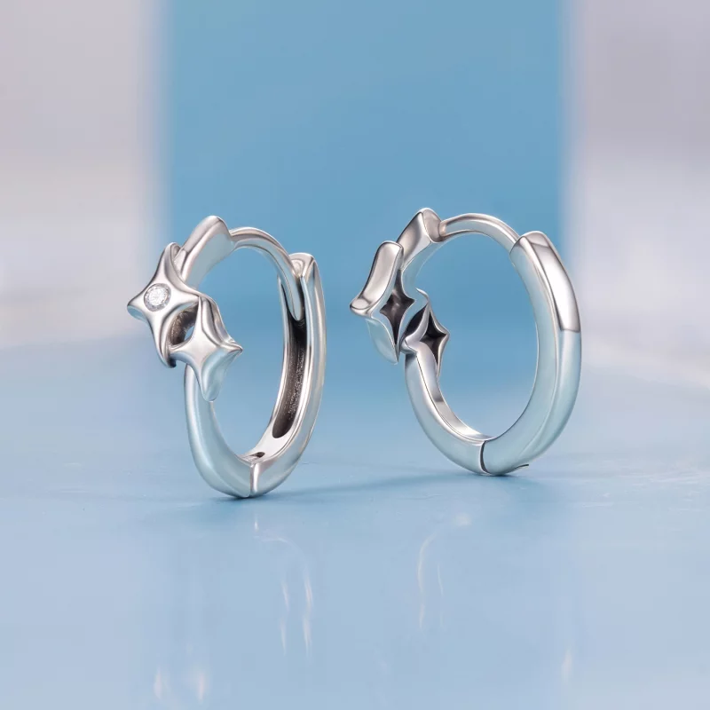 (image pour) Boucles d'oreilles Huggie Starlight en argent 925 Pandora avec zirconium et fini - Afficher 3