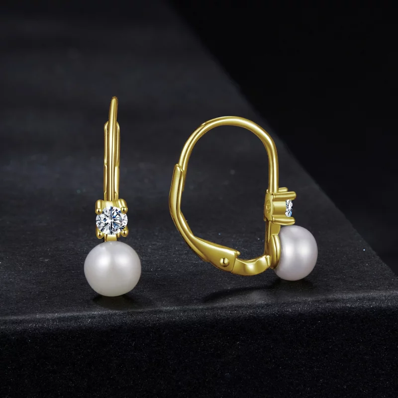 (image pour) Boucles d'oreilles à ressort en perle et moissanite en argent 925 style Pandora - Afficher 2
