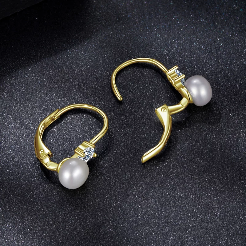(image pour) Boucles d'oreilles à ressort en perle et moissanite en argent 925 style Pandora - Afficher 4