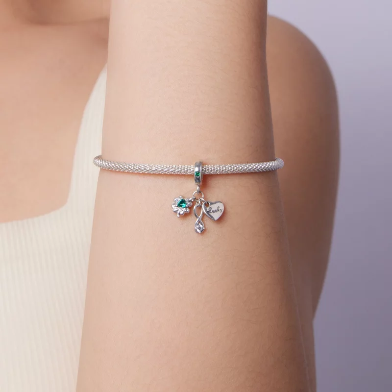 (image pour) Pendent Pandora Style Trèfle à Quatre Feuilles Oxydé en Argent 925 avec Zirconiu - Afficher 6