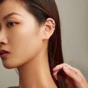 Pince d'oreille au style Pandora avec motif - SCE1512
