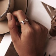 Bague ouverte style Pandora avec une girafe - BSR228