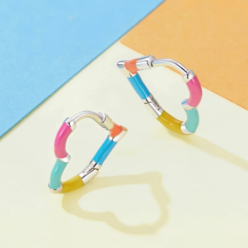 (image pour) Boucles d'oreilles à anneaux avec cœur arc-en-ciel style Pandora - SCE1607 - Afficher 3