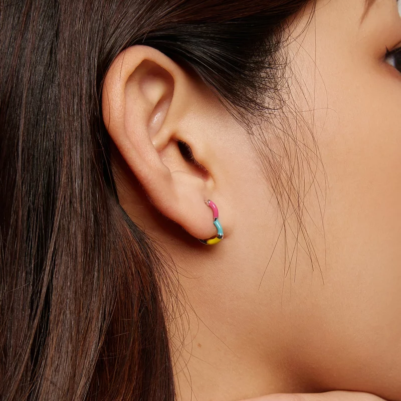 (image pour) Boucles d'oreilles à anneaux avec cœur arc-en-ciel style Pandora - SCE1607 - Afficher 7