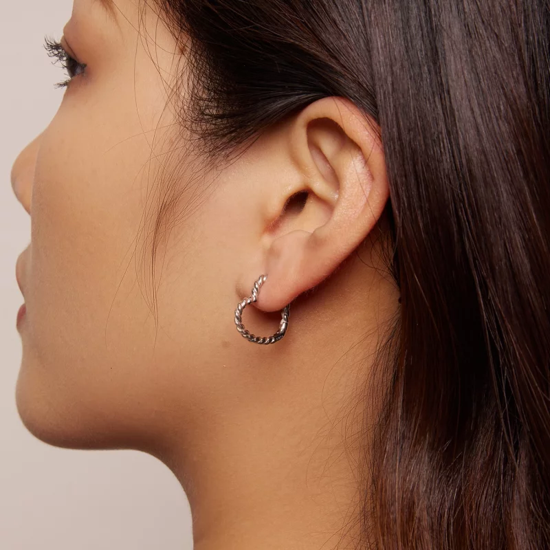 (image pour) Boucles d'oreilles à anneaux en forme de cœur de style Pandora - SCE1606 - Afficher 7