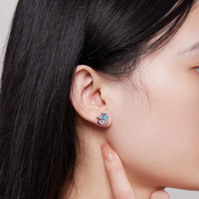 (image pour) Boucles d'oreilles à clous de style Pandora avec un chat magicien étrange - BSE8 - Afficher 5