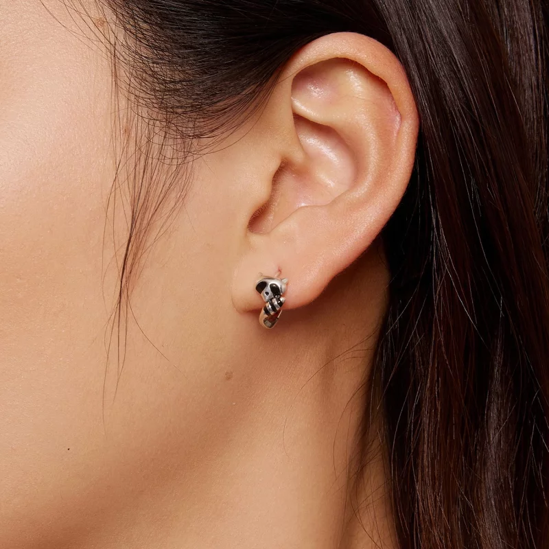 (image pour) Boucles d'oreilles à créoles de style Pandora avec motif raton laveur - SCE1603 - Afficher 5