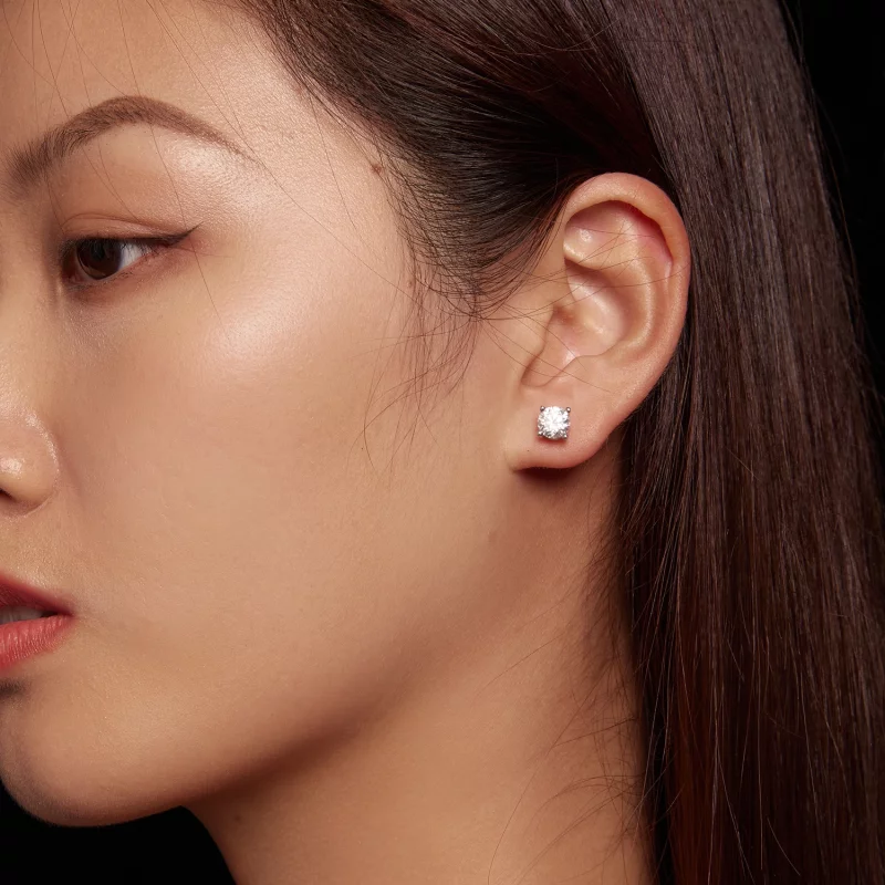(image pour) Boucles d'oreilles Pandora Style en Moissanite à quatre griffes d'un carat - MSE - Afficher 6