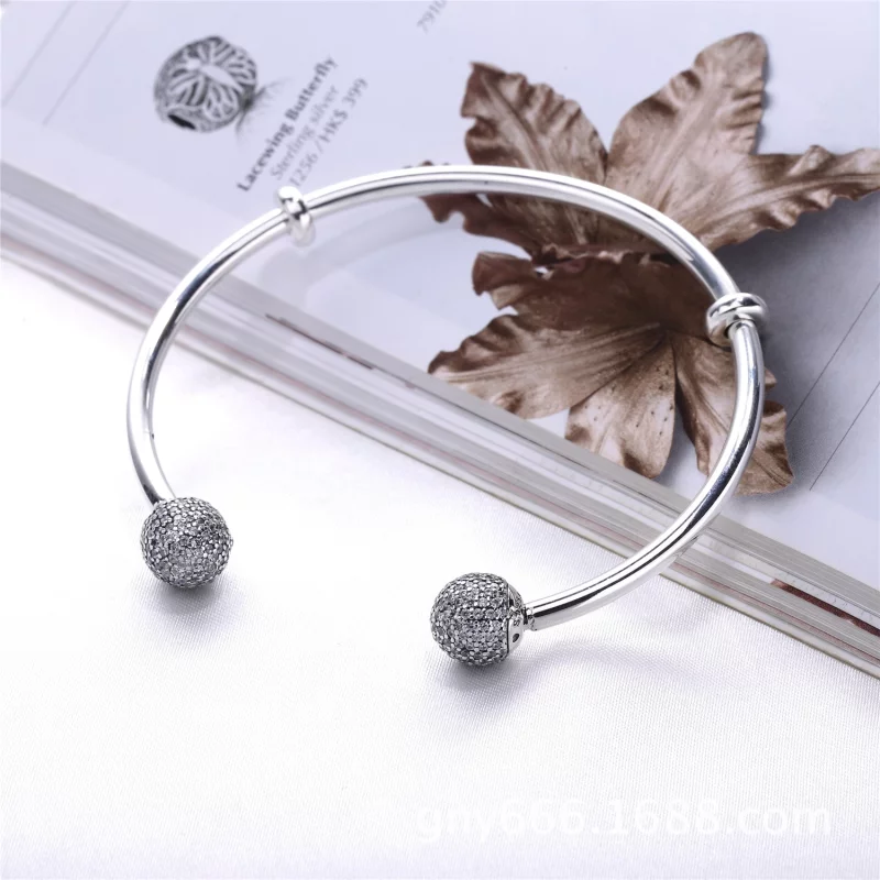 (image pour) PANDORA - Bracelet Jonc Ouvert Moments - 596438CZ - Afficher 3
