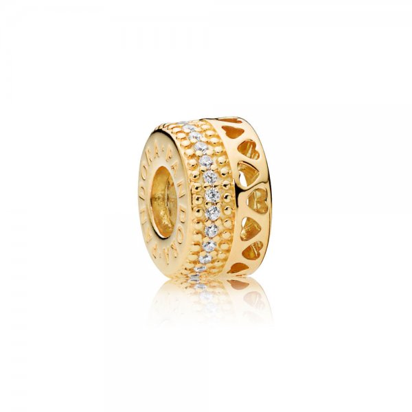 Espaceur Cœurs en PANDORA Shine™ - 767415CZ