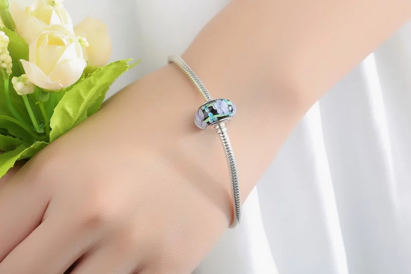 (image pour) Charm en verre de Murano avec des fleurs violettes de style Pandora - SCZ009 - Afficher 10