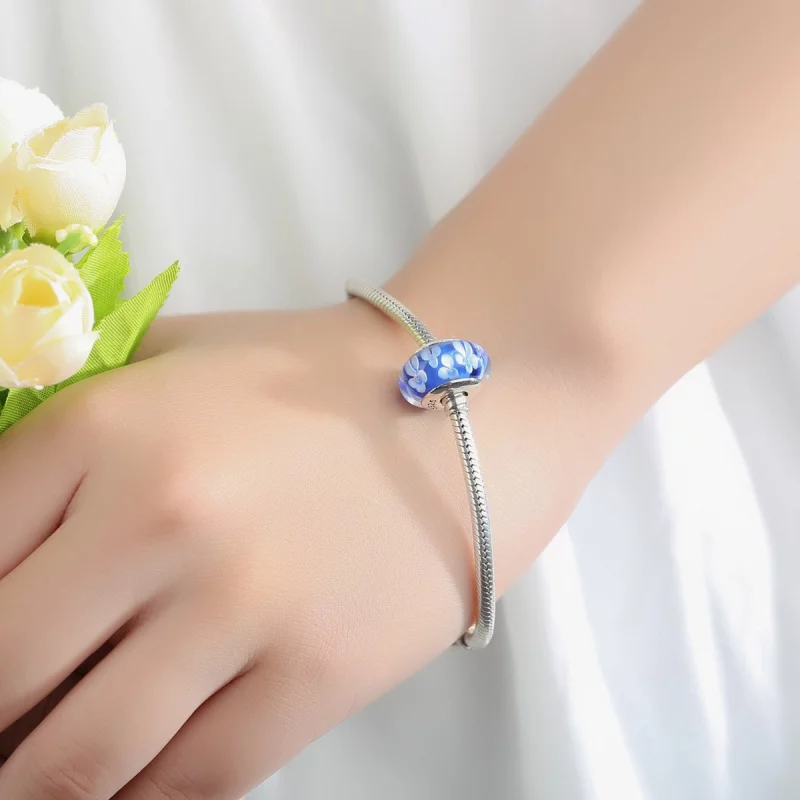 (image pour) Charm Pandora Style en verre de Murano bleu avec des fleurs blanches - SCZ006 - Afficher 6