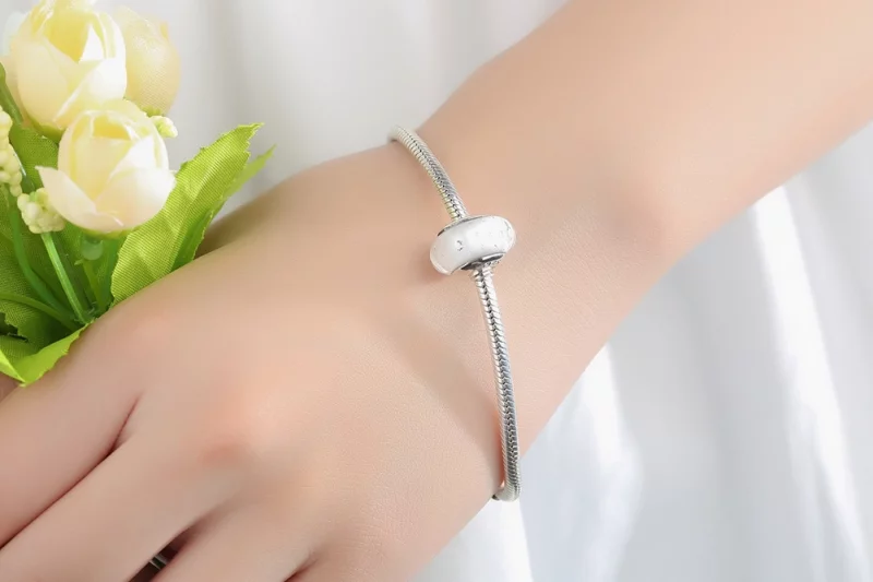 (image pour) Charme en verre murano blanc de style Pandora - SCZ002 - Afficher 9