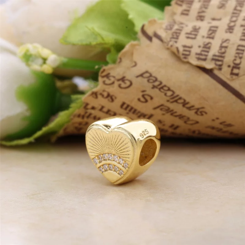 (image pour) Charm Coeur de soleil en PANDORA Shine™ - PX00330-1 - Afficher 4
