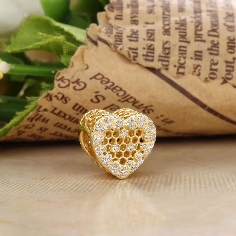(image pour) Charm Dentelle en Nids d’Abeilles PANDORA Shine™ - 767039CZ - Afficher 2