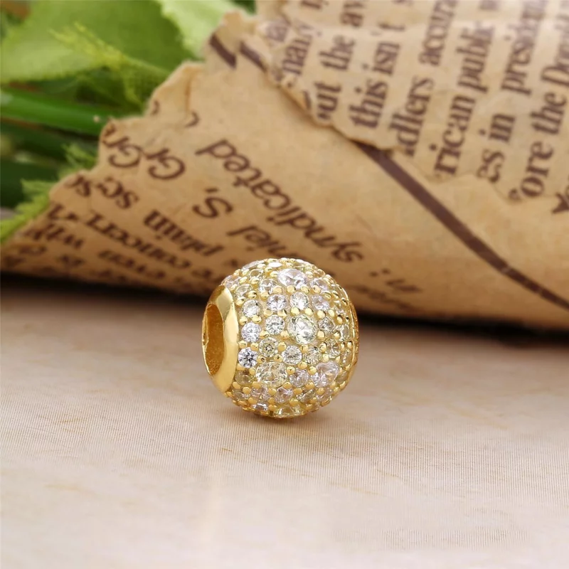 (image pour) Charm Pavé Mélange doré PANDORA Shine™ - 767052CSY - Afficher 2