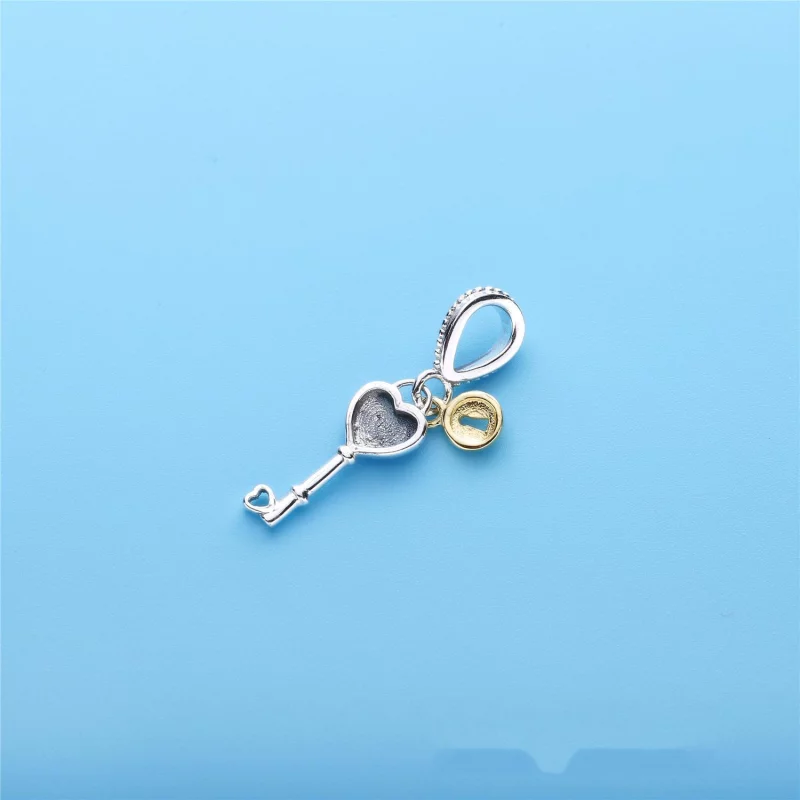 (image pour) Charm pendentif La Clé de mon Cœur PANDORA France - 796593 - Afficher 3