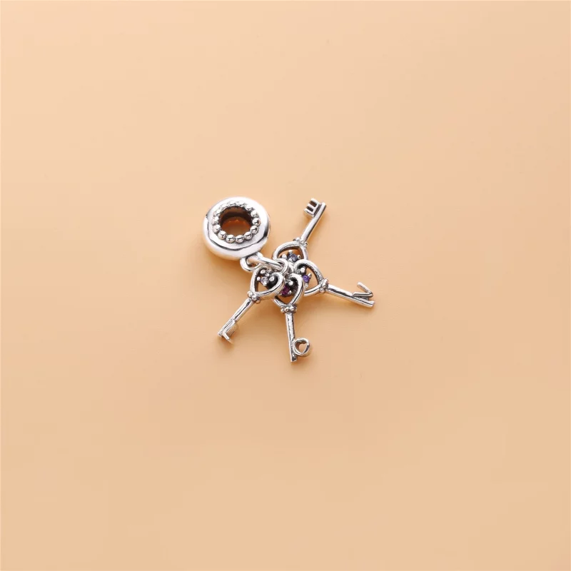 (image pour) Clefs de l'Amour, charm pendant PANDORA France - 797654NPMMX - Afficher 3