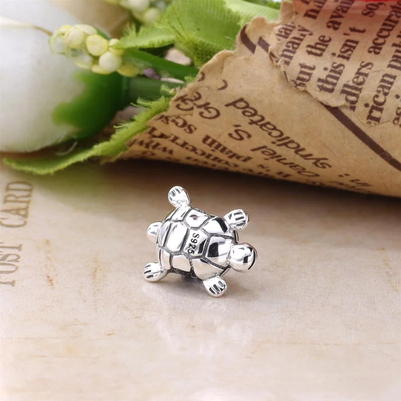 (image pour) Nos célèbres Charms | Gamme de bijoux finis main | PANDORA - 790158 - Afficher 3