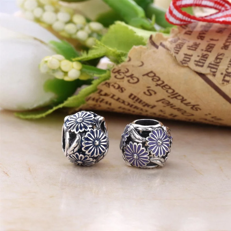 (image pour) PANDORA - Champ de marguerites, émail lavande - 791487EN66 - Charms - Afficher 5