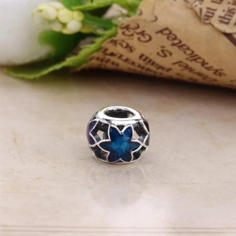 (image pour) PANDORA - Charm Feuille Vert - PD0044-1 - Afficher 3