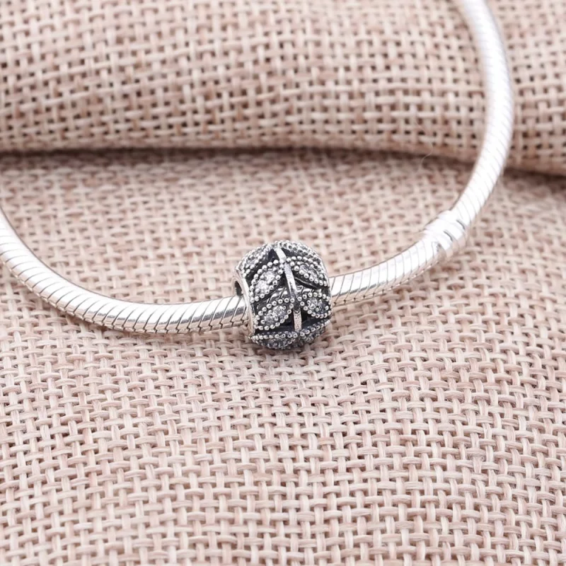 (image pour) PANDORA - Charm Feuilles Etincelantes Ajourées 791380CZ - Afficher 2