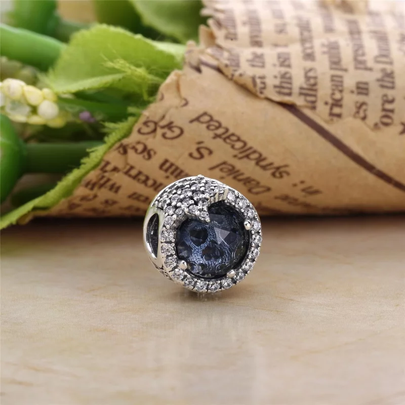 (image pour) PANDORA - Charm Flocon de Neige éblouissant Bleu - 796358NTB - Afficher 3