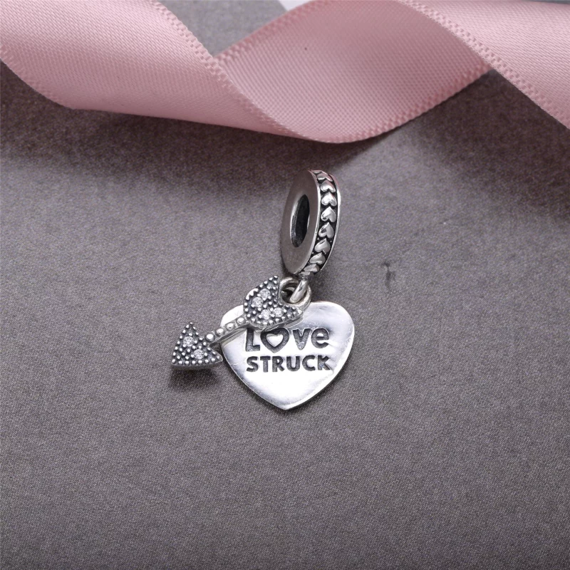 (image pour) PANDORA - Charm Pendentif Coeur et flèche - 792041CZ - Afficher 2